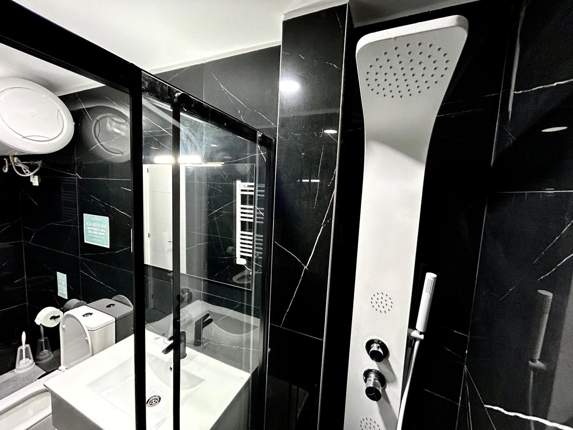 Rooms Rayo Madrid Exterior photo